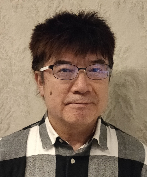 取締役・CMO 佐藤 博久 Hirohisa Sato