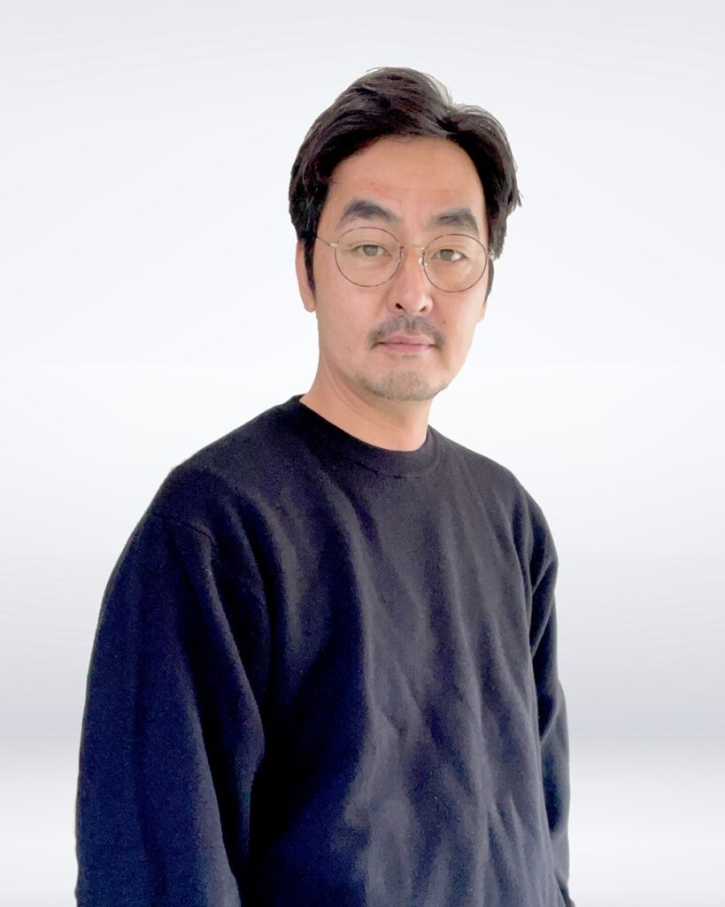 中武　範彰